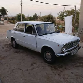 Lada 2104 1986
