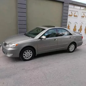 Toyota Camry 2005