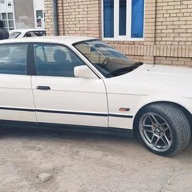 BMW 525 1989
