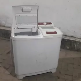 полуавтомат машина .б/у