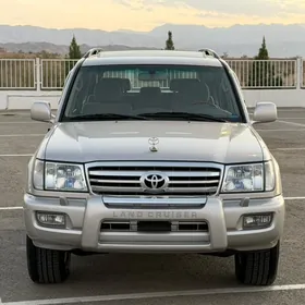 Toyota Land Cruiser 2005