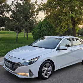 Hyundai Elantra 2020