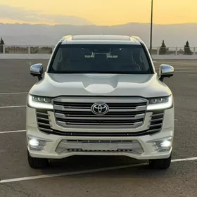 Toyota Land Cruiser 2023