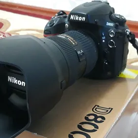 Nikon D800