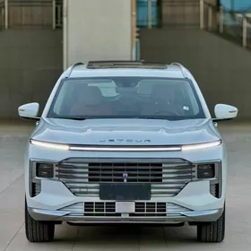 Jetour X70 Plus 2025