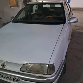 Renault Europa 19 1995