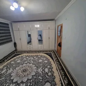 Hitrowka 1etaž 2komnat