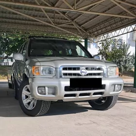 Nissan Pathfinder 2002