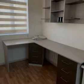 Kompyuterny stol, Mebel