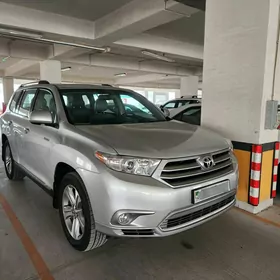 Toyota Highlander 2012