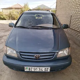 Toyota Sienna 2002
