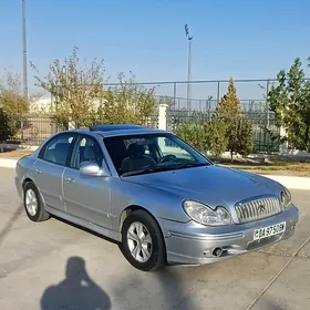 Hyundai Sonata 2002