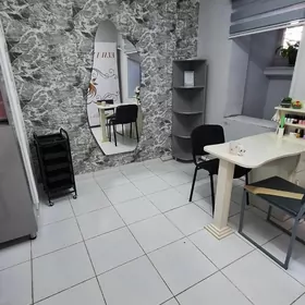 Salon arenda yer