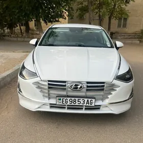 Hyundai Sonata 2020