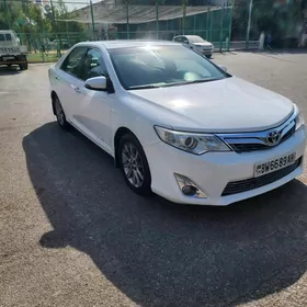 Toyota Camry 2022