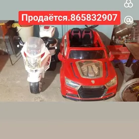 детская машина и мотоцикл