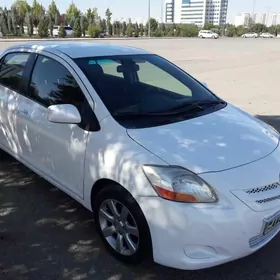 Toyota Yaris 2006