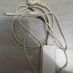  Зарядник от Lenovo s2030