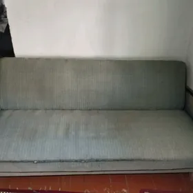 диван старинный хор качественн