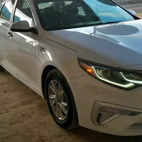 Kia Optima 2019