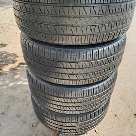 235 55 18 Sailun Terremax