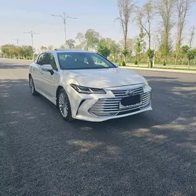Toyota Avalon 2018