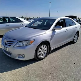Toyota Camry 2010