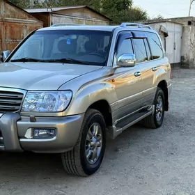 Toyota Land Cruiser 2004
