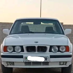 BMW 525 1990