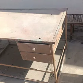 demir stol железный стол