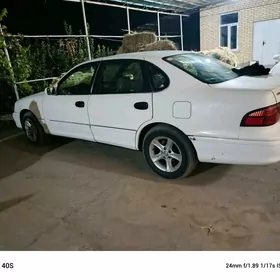 Toyota Avalon 1999