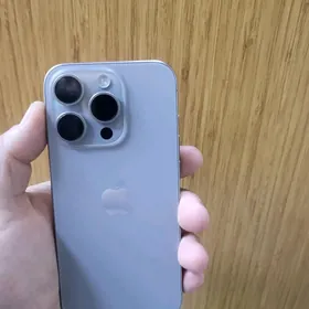 iPhone 15 pro 128 gb