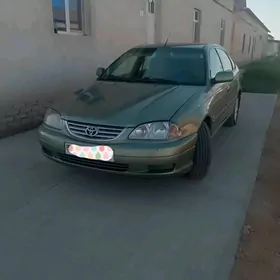 Toyota Avensis 2002