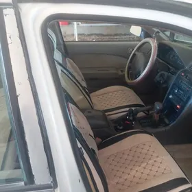 Nissan Maxima 1996