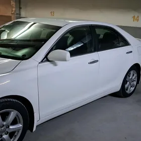 Toyota Camry 2011