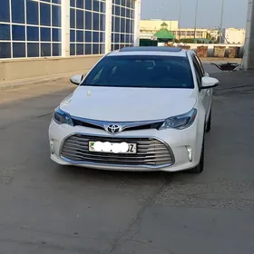 Toyota Avalon 2015