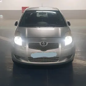 Toyota Yaris 2009
