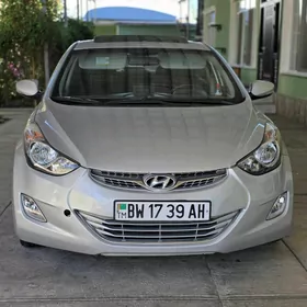 Hyundai Elantra 2012