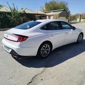 Hyundai Sonata 2021