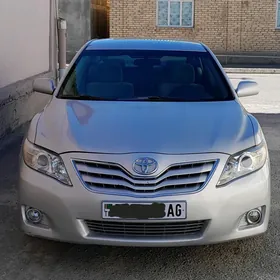Toyota Camry 2011