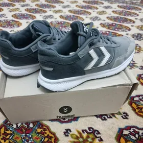 Мужские кроссовки Hummel