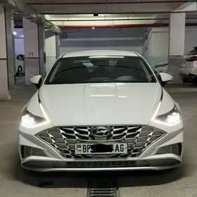 Hyundai Sonata 2021