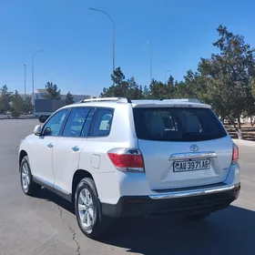 Toyota Highlander 2011
