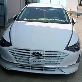 Hyundai Sonata Hybrid 2020