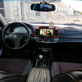 Toyota Camry 2003