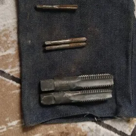 Метчик и Лерки