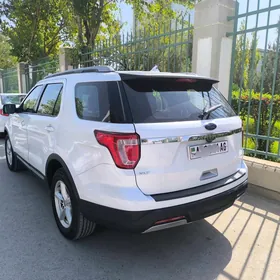 Ford Explorer 2019