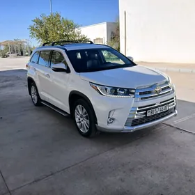 Toyota Highlander 2018