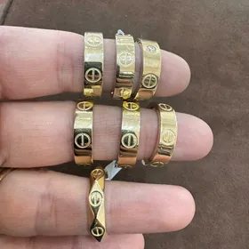 gyzyl aburcalka Cartier