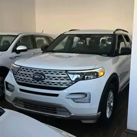 Ford Explorer 2021